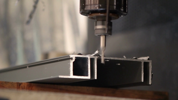 AL&Uuml;MİNYUMUN İŞLENMESİ